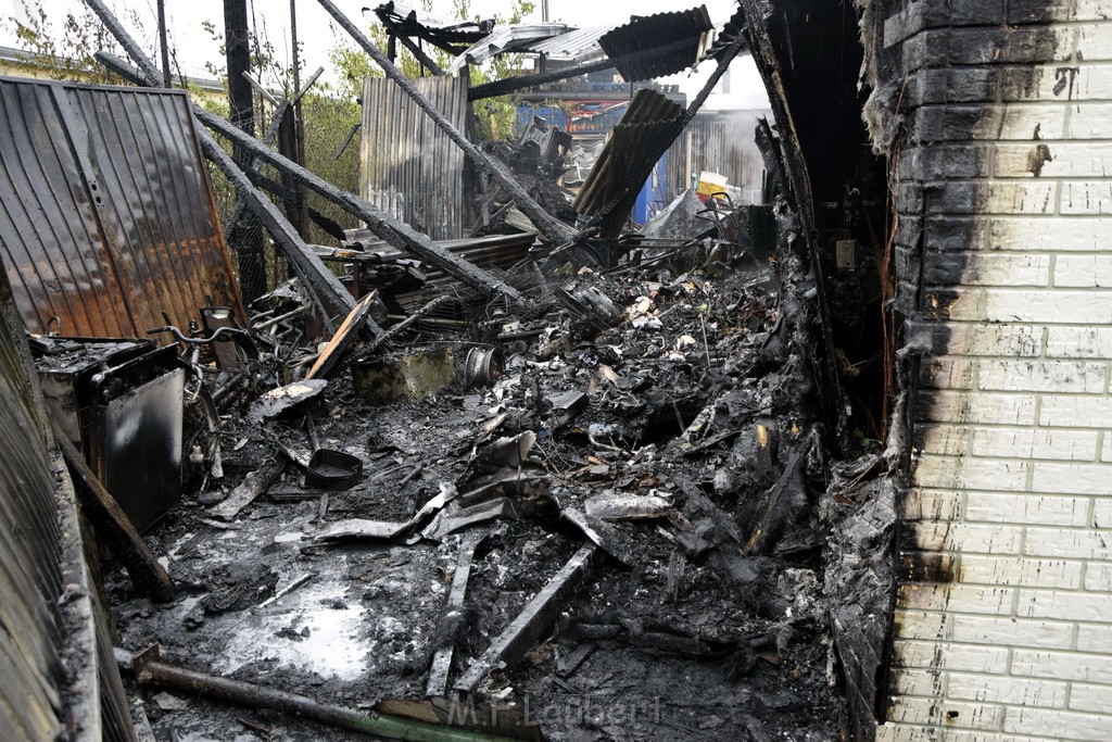 Feuer 4 Bergisch Gladbach Gronau Am Kuhlerbusch P318.JPG - Miklos Laubert